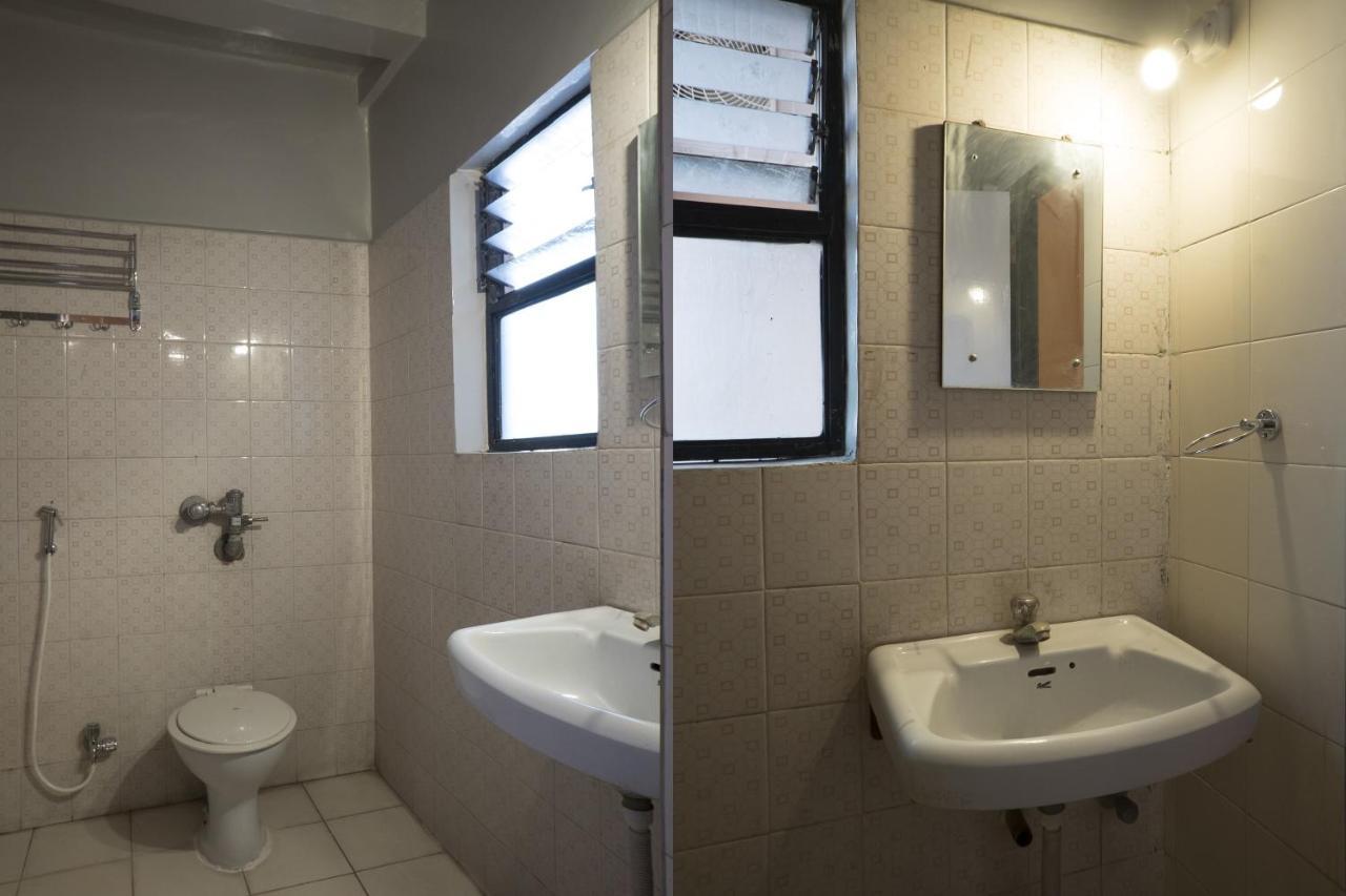 Oyo Flagship 37830 Hotel Aakar International Satara Eksteriør bilde
